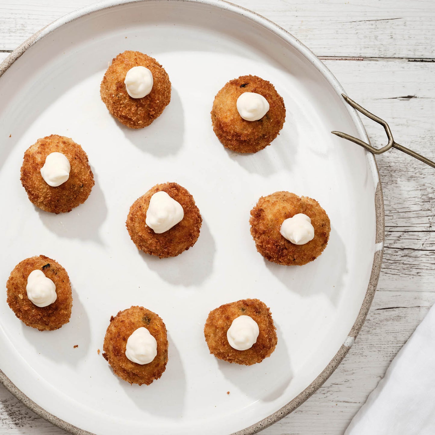 Chorizo, Pea & Saffron Arancini, Aioli (8)